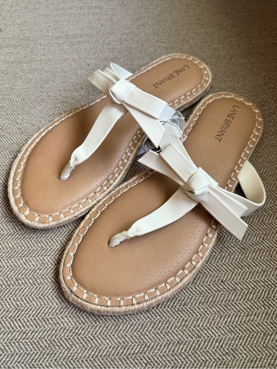Lane Bryant Shoes - Lane Bryant Dream Cloud Bow Thong Espadrille Sandal - 8.5 Wide Width -NWTs